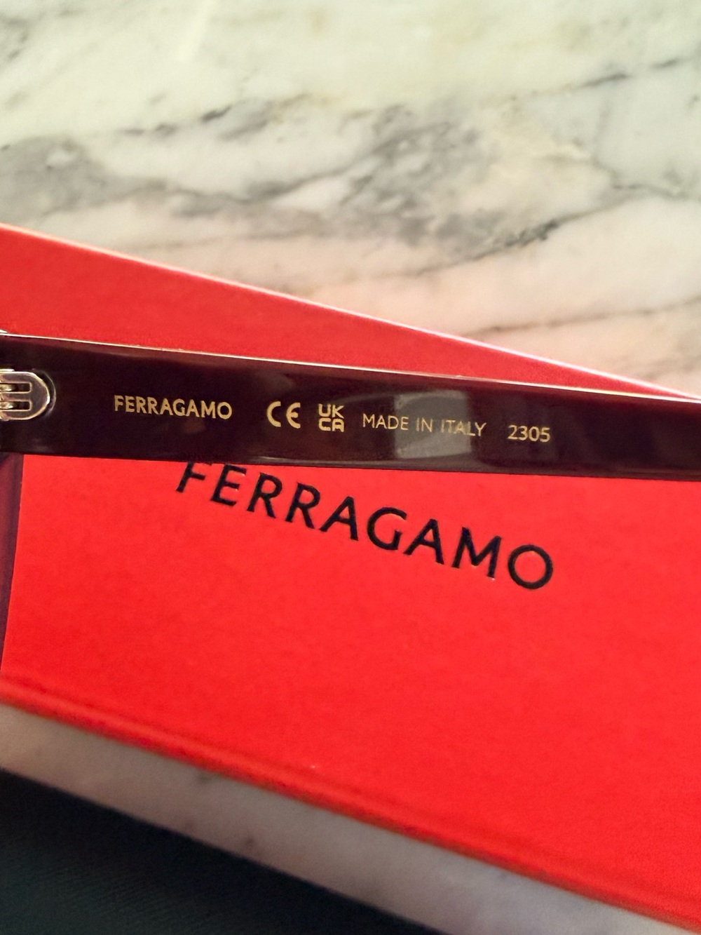 Salvatore Ferragamo SF11025 2305 Wine 58/16 140 Gradient Frame Sunglasses - Picture 5 of 7